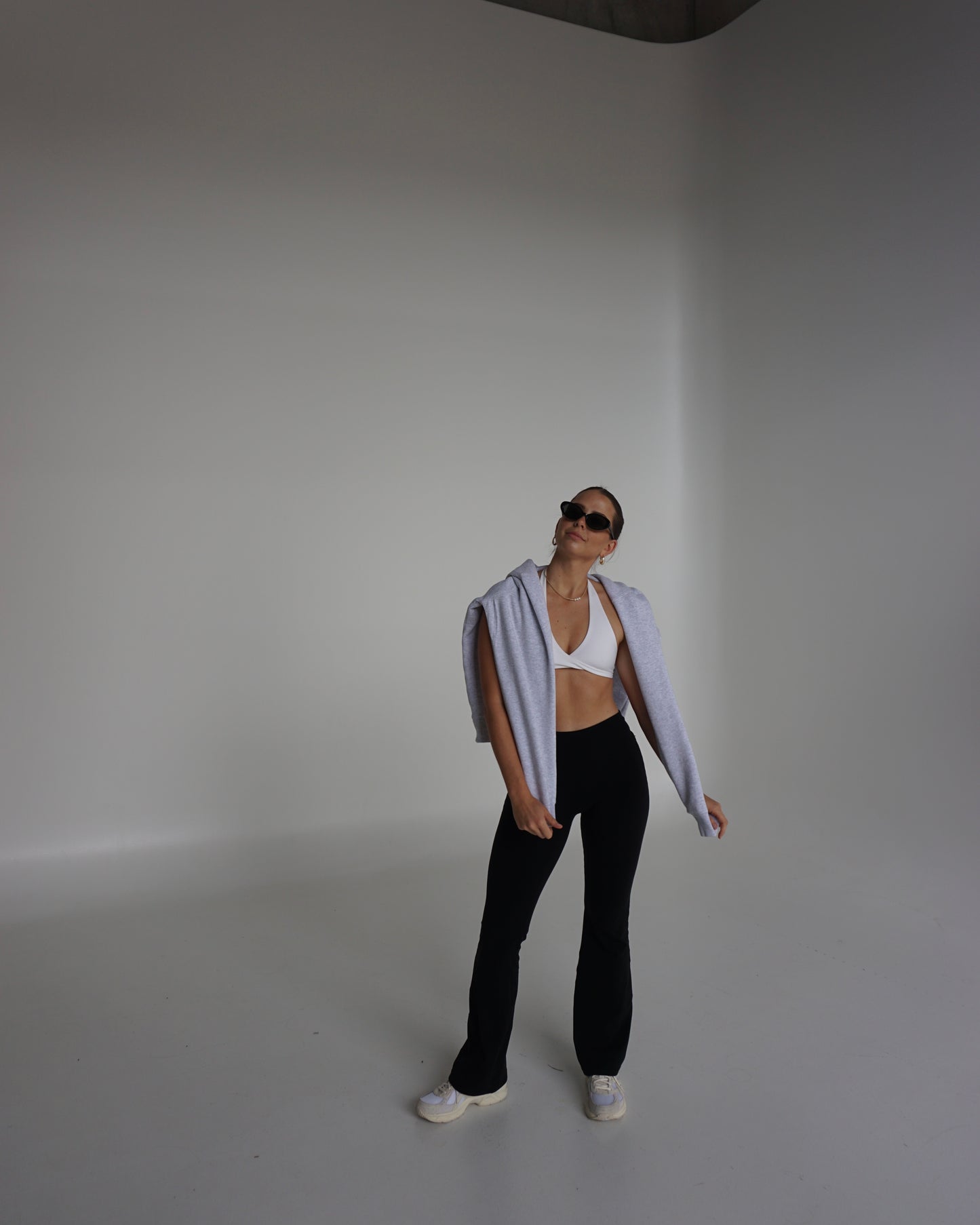 core quarter zip - white marle